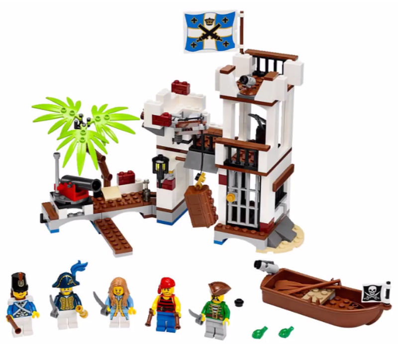 Illustration for article titled Avast! Here be the 2015 Lego Pirates sets